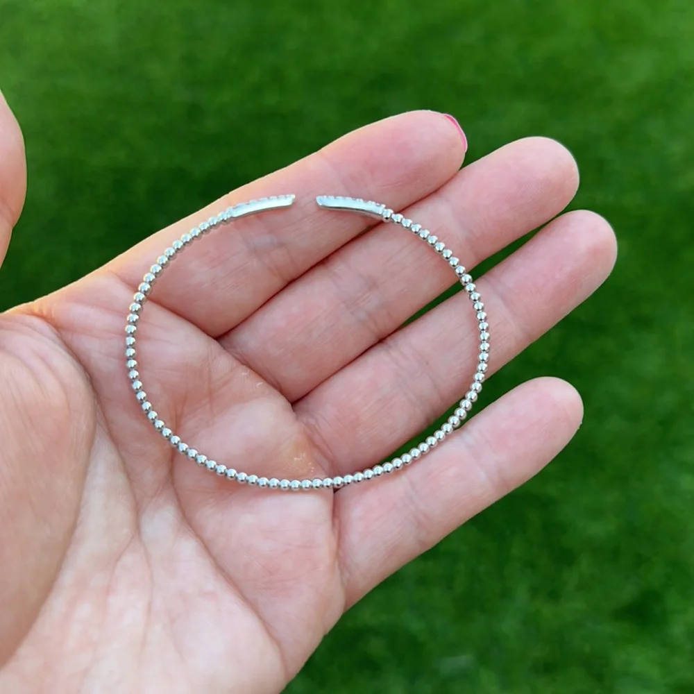 White Gold Beaded Bracelet - Picture 4 of 12